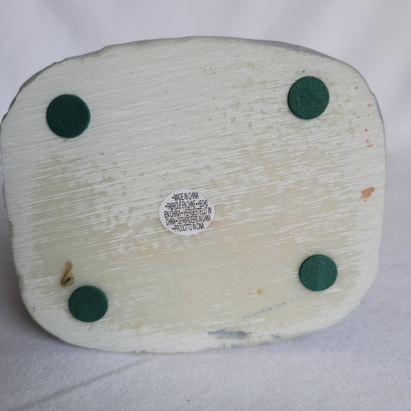 Lemax Spooky Town 2010-2018 Retired Early To Bed 03812 approx. 3x4x5 tall - Picture 5 of 5